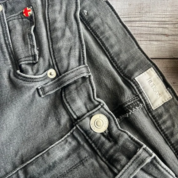 *SOLD* Hudson Mid-rise Ankle Natalie Super Skinny Jeans - Picture 5 of 5